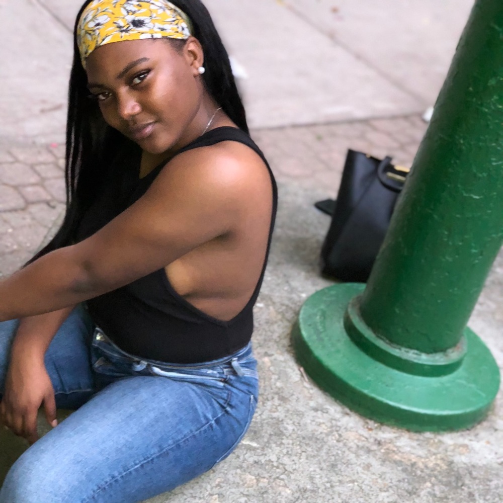 Meet your Posher, Mya